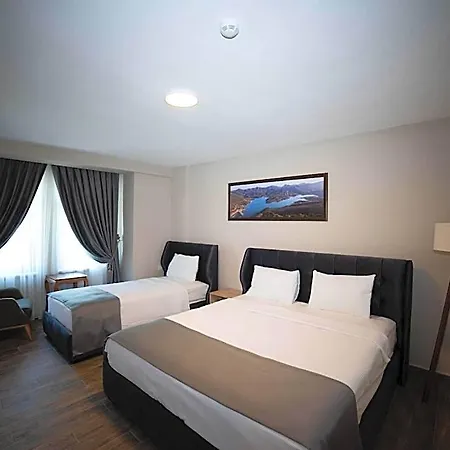 Hotel Imroz Elia