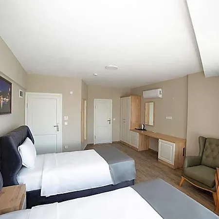 Hotel Imroz Elia